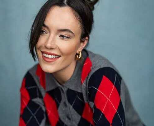 Olivia Frances Brown Biography: Net Worth, Age, TV Shows, Boyfriend, Songs, Parents, Ethnicity