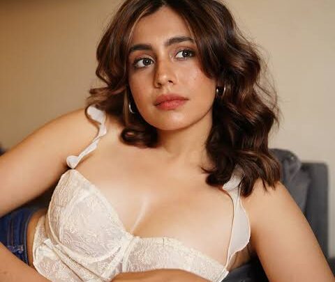 Shrishti Ganguly Rindani Biography: Husband, Net Worth, Age, Height, Movies, Religion