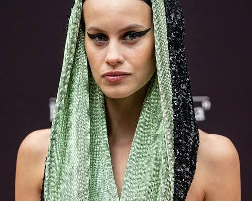 Milena Smit Biography: Net Worth, Height, Age, Religion, Movies, Awards, Parents