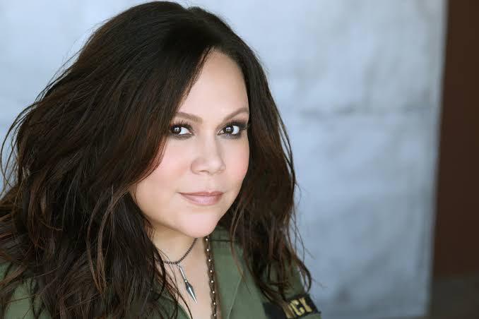 Mela Lee Biography: Real Name, Age, Net Worth, Height, Voice Roles, Songs, Parents