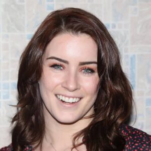 Lucie Jones - Biography