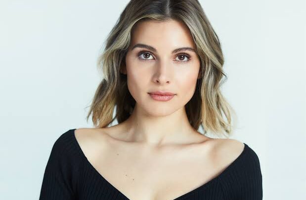 Kalinka Petrie Biography: Kids, Husband, Age, Height, Net Worth, Movies & TV Shows, Ethnicity, Instagram