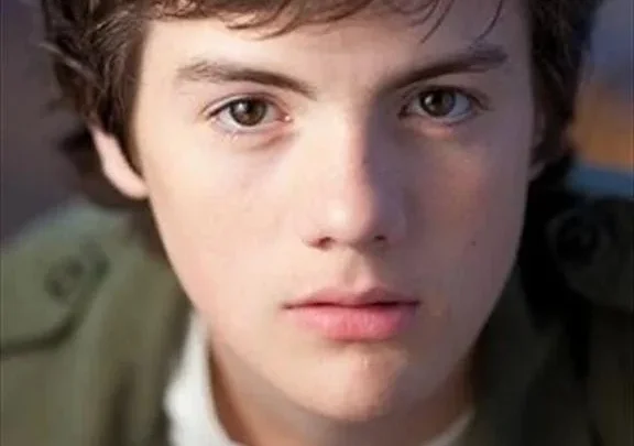 Matthew Knight Biography: Age, Height, Net Worth, Ethnicity, Parents, Awards