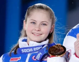 Yulia Lipnitskaya - Biography
