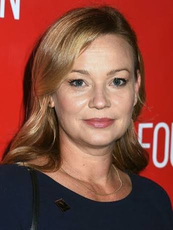 Samantha Mathis Biography: Age, Husband, Net Worth, Height, Movies, Parents, Instagram