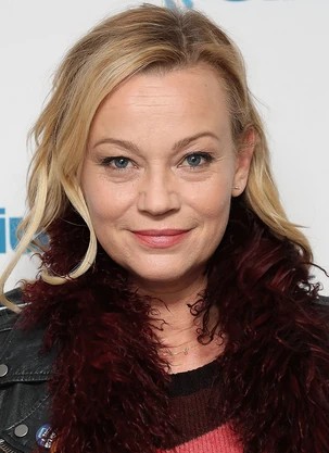 Samantha Mathis - Biography