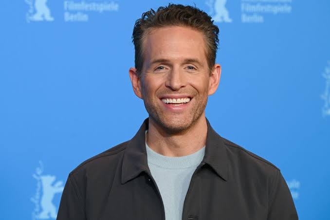 Glenn Howerton Biography: Awards, Wife, Net Worth, Age, Movies, Parents, Ethnicity, Religion