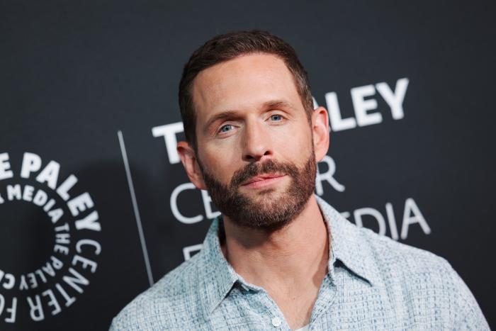 Glenn Howerton - Biography