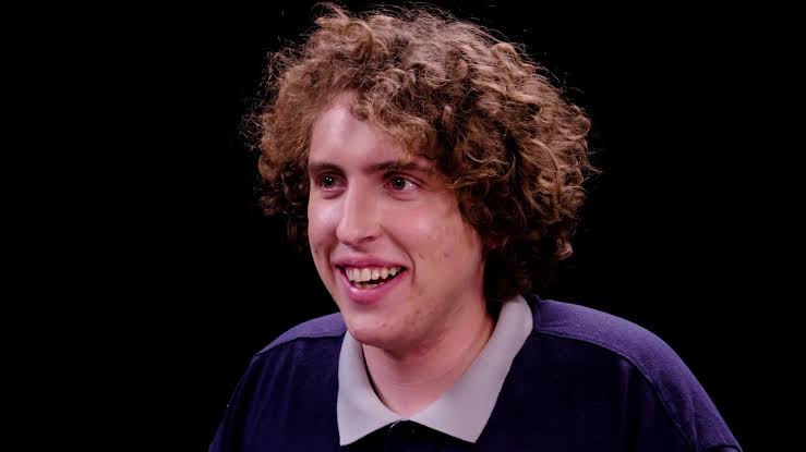 Andrew Callaghan Biography: TikTok, Age, Net Worth, Career, Girlfriend, Height, YouTube, Awards
