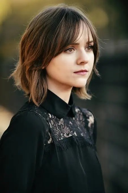 Tara Lynne Barr Biography: Net Worth, Parents, Movies, TV Shows, Age, Height, Boyfriend, IMDb, Wiki