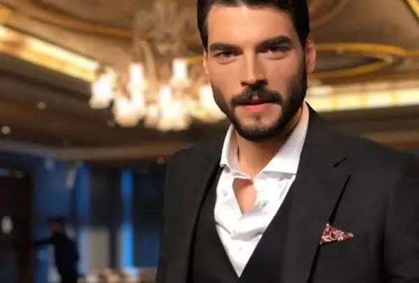 Akın Akınözü Biography: Movies, Age, TV Shows, Net Worth, Height, Parents,  Girlfriend, Awards, Wiki, Instagram