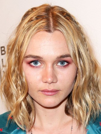 Imogen Waterhouse Biography: Net Worth, Parents, Movies, Age, Height, TV Shows, Siblings, Awards, Instagram
