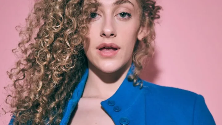 Micaela Diamond Bio: Net Worth, Age, Songs, Girlfriend, Broadway Shows, Parents, Height