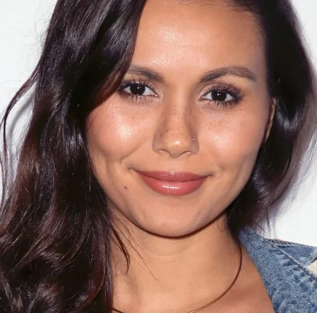Olivia Olson Biography: Songs, Ethnicity, Net Worth, Parents, Movies, Age, Instagram