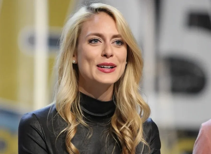 Sara Mitich Biography: Net Worth, Movies, Boyfriend, Parents, TV Shows, Age, Height, Dancing, Instagram