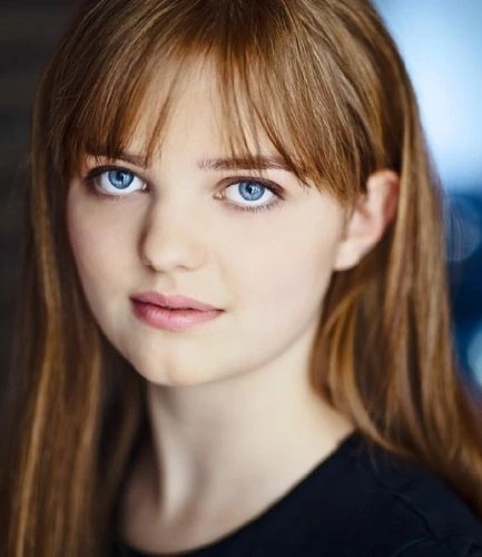 Laine MacNeil Biography: Nationality, Husband, Age, Height, Net Worth, Movies, Ethnicity, TV Shows, Instagram