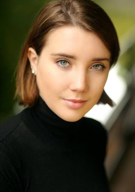 Emma Thompson’s Daughter Gaia Wise Biography: Height, Net Worth, Age, Movies, Boyfriend, Parents, Ethnicity