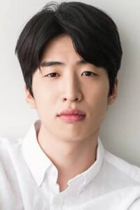 Yoo Su-bin - Biography