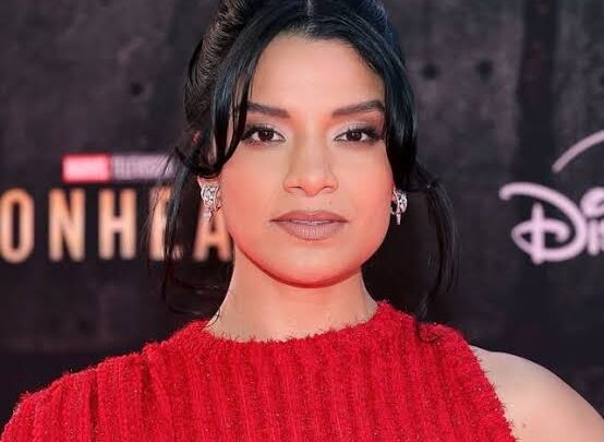 Shakira Barrera Biography: Net Worth, Boyfriend, Parents, Movies & TV Shows, Awards, Age, Height, Facebook