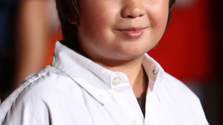 Conner Rayburn Biography: Parents, Age, Height, Net Worth, Movies & TV Shows, Instagram, Fiancèe