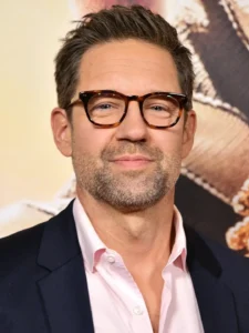 Todd Grinnell - Biography