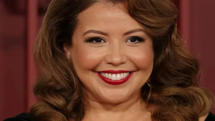 Justina Machado Biography: Age, Net Worth, Height, Parents, Movies & TV Shows, Career, Partner