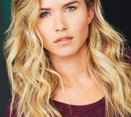 Anna Marie Dobbins Biography: Movies, Husband, Net Worth, Parents, Height, Age, Instagram