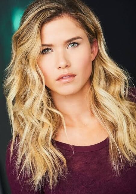 Anna Marie Dobbins Biography: Movies, Husband, Net Worth, Parents, Height, Age, Instagram