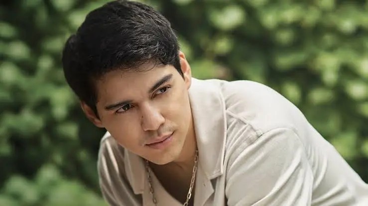 Maxime Bouttier Biography: YouTube, Parents, Wife, Age, Height, Net Worth, Kids, Movies, Facebook
