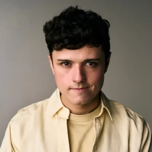 Zach Aguilar - Biography