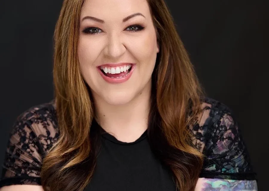 Tiffany Nicole Jenkins Biography: Age, Net Worth, Kids, Books, Career, Divorce, Recovery