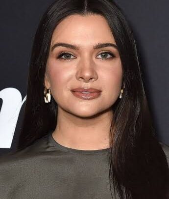 Katie Stevens Biography: Net Worth, Parents, Husband, Age, Height, Songs, Movies, TV Shows, Wiki, Ethnicity