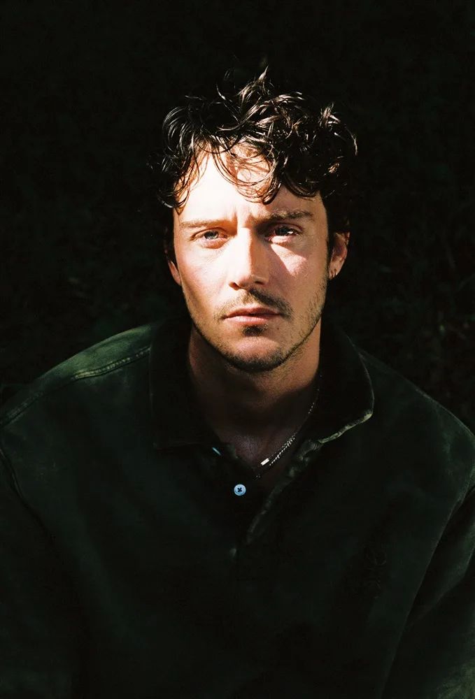 César Domboy - Biography