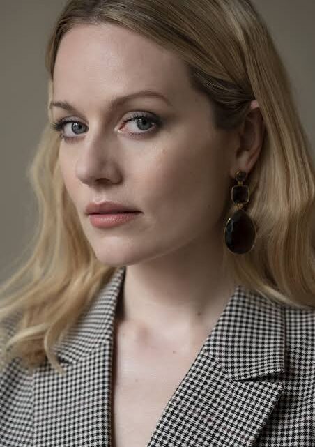 Cara Theobold Biography: Net Worth, Boyfriend, Ethnicity, Height, Age, Movies, Awards