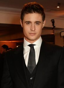 Max Irons