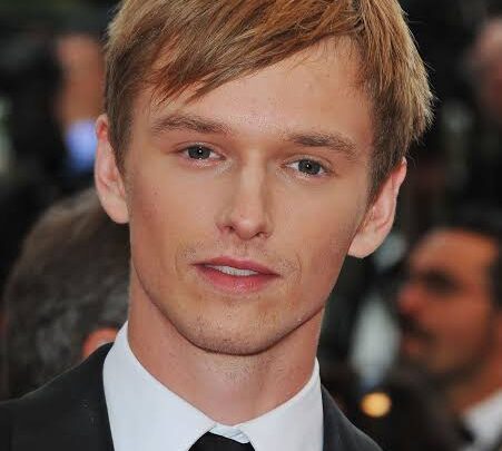 Henry Hopper Biography: Parents, Height, Net Worth, Age, Ethnicity, Movies, Awards