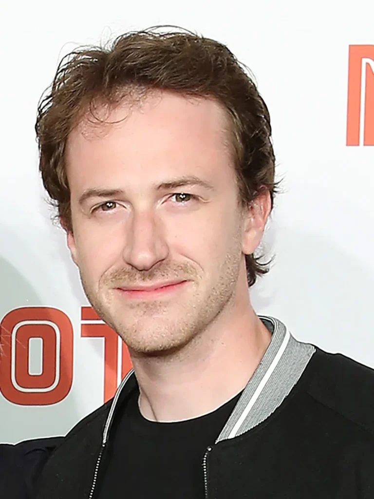 Joseph Mazzello - Biography