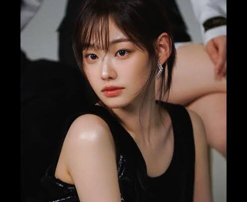 Kang Mi-na Biography: Awards, Net Worth, Height, Age, Boyfriend, TV Shows, Instagram