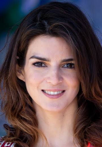 Clara Lago - Biography