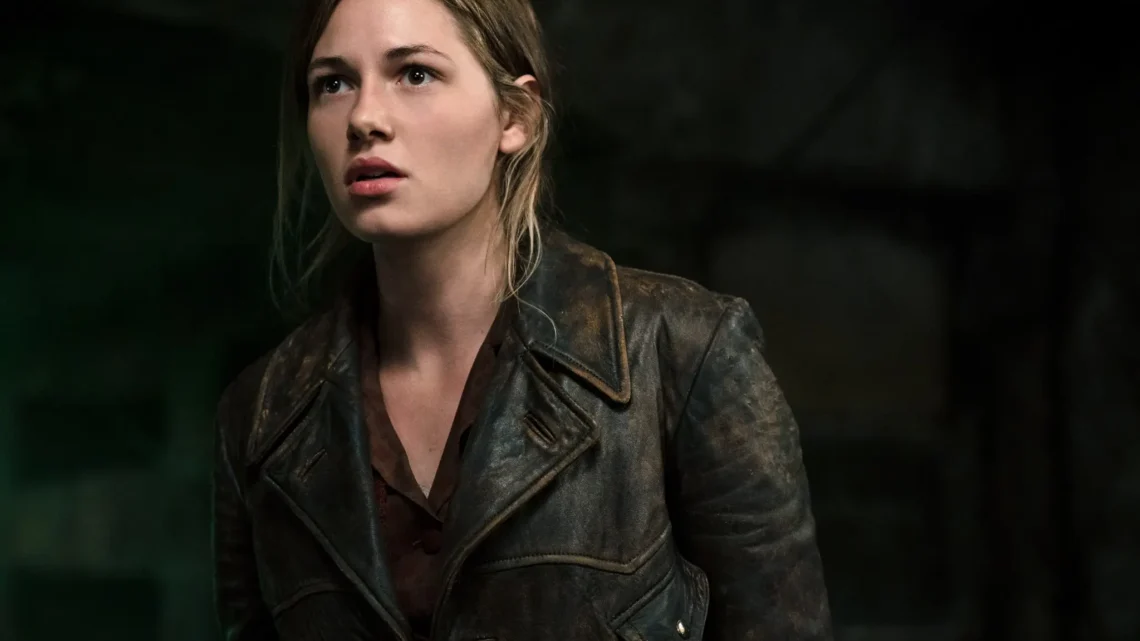 Mathilde Ollivier Biography: Boyfriend, Height, Movies & TV Shows, Net Worth, Age, Parents, Wiki, Modelling, Instagram