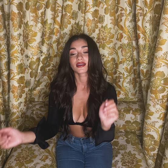 Raquel Castro Biography: Height, Net Worth, Parents, Age, Partner, Siblings, Movies & TV Shows, Instagram