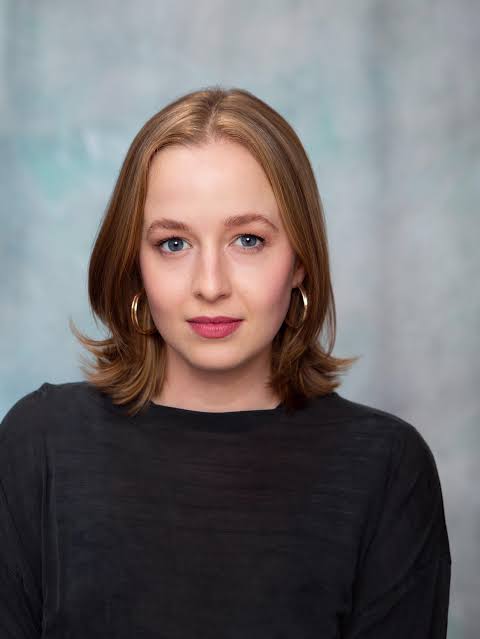 Holli Dempsey Biography: Height, Net Worth, Age, Instagram, Boyfriend, Ethnicity, TV Shows