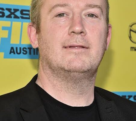 Garth Ennis Biography: Awards, Net Worth, Height, Books, Age, Wife, Ethnicity, Religion