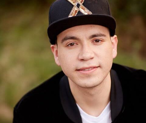 Raymix Biography: Ethnicity, Awards, Net Worth, Height, Age, Partner, Songs, Parents