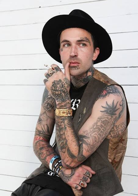 Yelawolf Biography: Height, Net Worth, Real Name, Wife, Age, Ethnicity, Songs, Awards