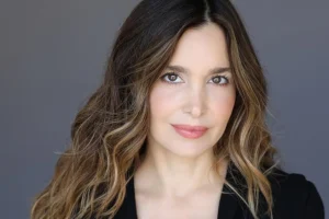 Gina Philips - Biography