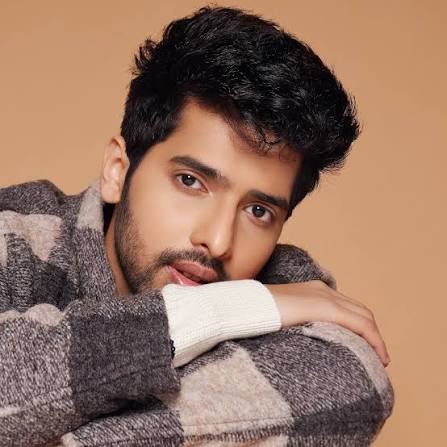 Armaan Malik (singer) Bio: Age, Net Worth, Height, Wife, Parents, Children, Songs, Religion, Ethnicity
