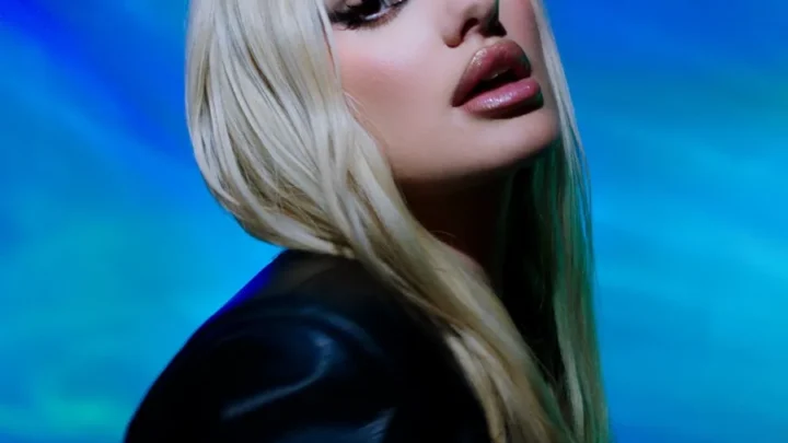 Alexandra Stan Biography: Age, Height, Net Worth, Parents, Boyfriend, Songs, Ethnicity, Awards