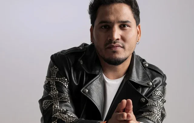 Dev Negi Biography: Ethnicity, Songs, Age, Net Worth, Height, Parents, Girlfriend