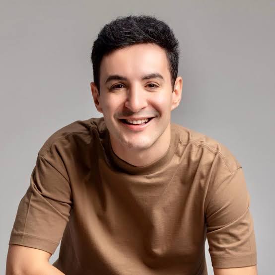Leandro Borges Biography: Religion, Age, Songs, Net Worth, Height, Instagram, Girlfriend